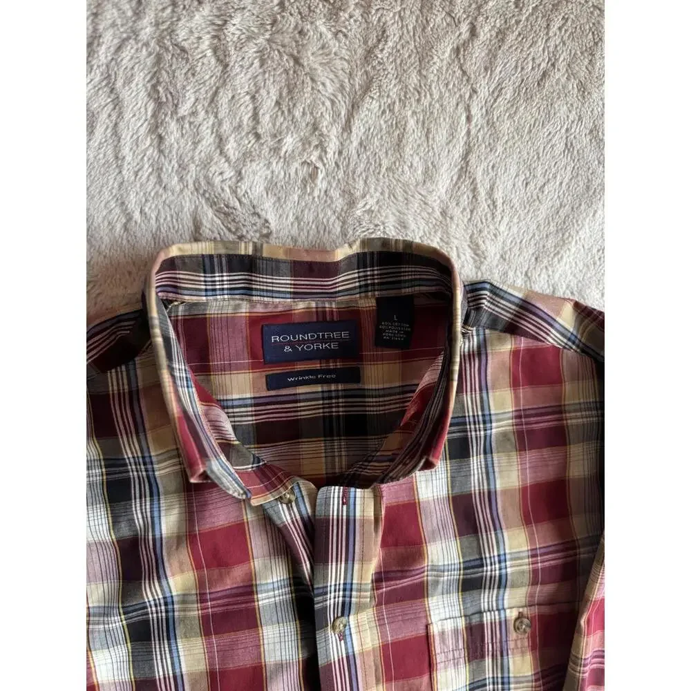 Roundtree & Yorke Men's Wrinkle-Free Plaid Button-Down Shirt‎ Size Large